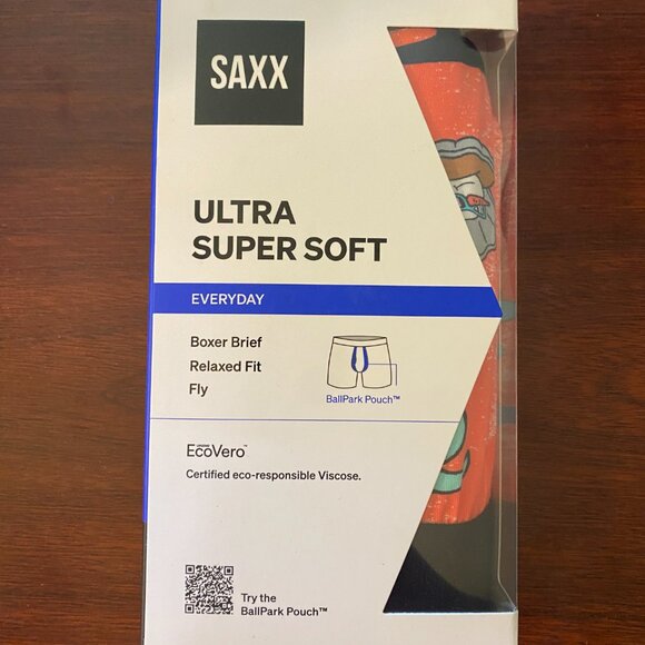 SAXX ULTRA Christmas Boxer Briefs with Fly “Snow Days" - Picture 3 of 4